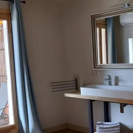 La Maison De Gaston Au Coeur Du Luberon *