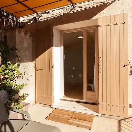 La Maison De Gaston Au Coeur Du Luberon Holiday home Villars (Vaucluse)